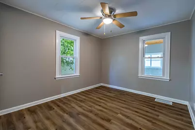 1147 W 62nd Avenue, Merrillville, IN 46410 - Photo 12