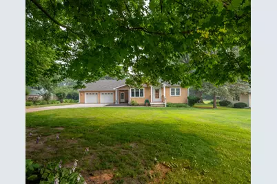 2168 W 18th Street, La Porte, IN 46350 - Photo 4