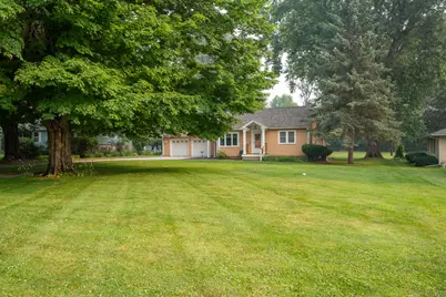 2168 W 18th Street, La Porte, IN 46350 - Photo 6