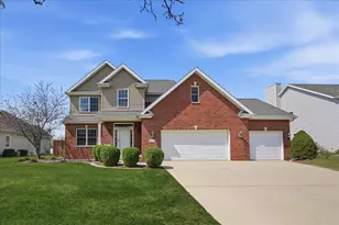 12460 Pennsylvania Pl, Crown Point, IN 46307 - Photo 2