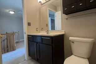 911 Penny Ct, Hobart, IN 46342 - Photo 10
