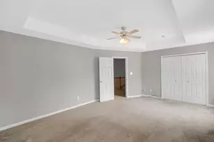 911 Penny Ct, Hobart, IN 46342 - Photo 16