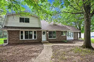 1141 W 300 N, La Porte, IN 46350 - Photo 2