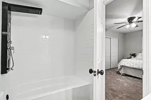 1141 W 300 N, La Porte, IN 46350 - Photo 14