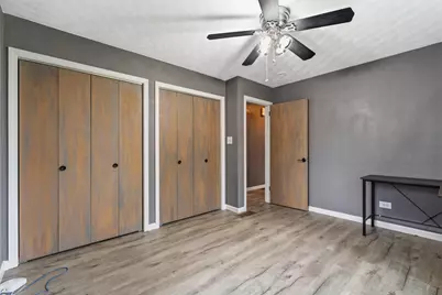 2426 Andrew Drive, Dyer, IN 46311 - Photo 12