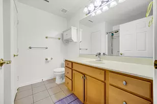 9810 Wildwood Cir, Munster, IN 46321 - Photo 12