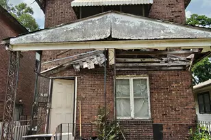 216 Ellsworth St, Gary, IN 46404 - Photo 1