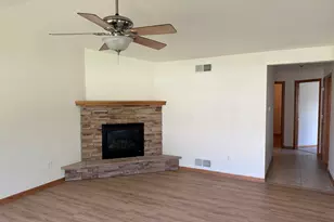 9783 Hart St, Saint John, IN 46373 - Photo 22