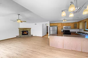 9783 Hart St, Saint John, IN 46373 - Photo 20