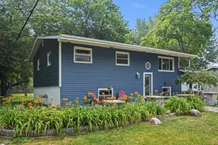 106 Crestwood Dr, Michigan City, IN 46360 - Photo 2