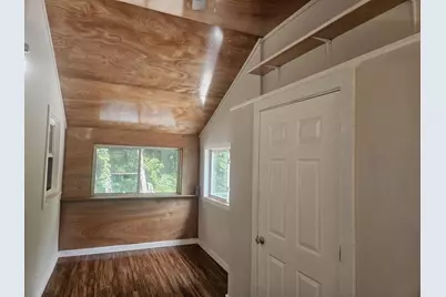8416 E Lindstrom Lane, New Carlisle, IN 46552 - Photo 22