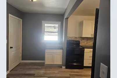 8416 E Lindstrom Lane, New Carlisle, IN 46552 - Photo 12