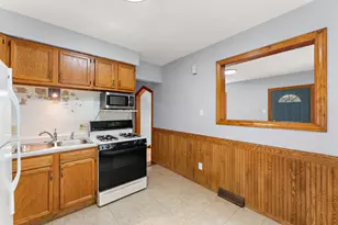 7226 Alexander Ave, Hammond, IN 46323 - Photo 6