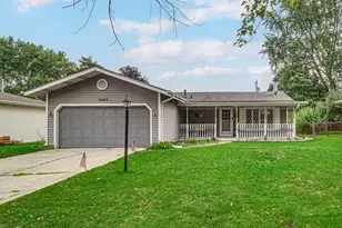 7463 Hendricks St, Merrillville, IN 46410 - Photo 1