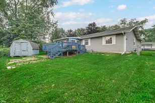 7463 Hendricks St, Merrillville, IN 46410 - Photo 16