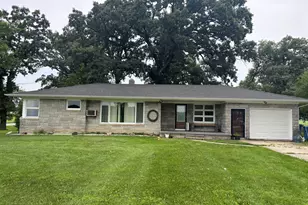 4004 E 109th Ave, Crown Point, IN 46307 - Photo 1