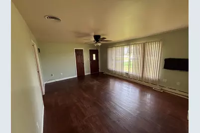 4004 E 109th Avenue, Crown Point, IN 46307 - Photo 8