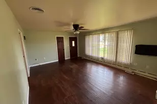 4004 E 109th Ave, Crown Point, IN 46307 - Photo 8