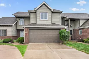 625 W 93rd Ct, Crown Point, IN 46307 - Photo 1