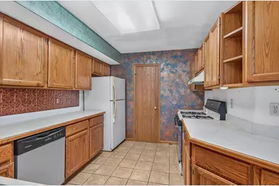 625 W 93rd Court, Crown Point, IN 46307 - Photo 8