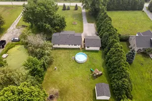 1356 N County Line Rd, Michigan City, IN 46360 - Photo 16