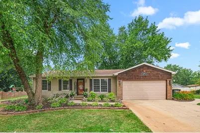 2305 Hollandale Drive, Valparaiso, IN 46383 - Photo 1