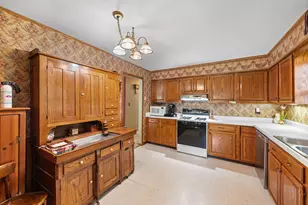 110 Fordwick Ln, Valparaiso, IN 46383 - Photo 12