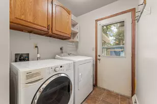 6876 Gaylord Ave, Portage, IN 46368 - Photo 22