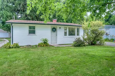 400 Woodlawn Avenue, Chesterton, IN 46304 - Photo 1