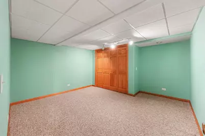 540 Sunflower Lane, Dyer, IN 46311 - Photo 18