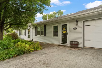 11119 Durbin Street, Crown Point, IN 46307 - Photo 2