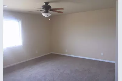 11193 Vermont Circle, Crown Point, IN 46307 - Photo 8