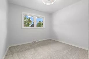 6384 Fallen Timbers Ave, Portage, IN 46368 - Photo 14
