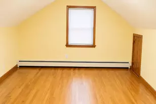 5075 Hayes St, Gary, IN 46408 - Photo 6