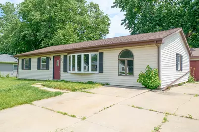 703 Dearborn Road, Valparaiso, IN 46385 - Photo 6