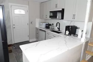 3653 Iowa St, Lake Station, IN 46405 - Photo 8