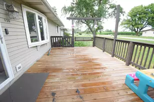 930 N Scott St, Rensselaer, IN 47978 - Photo 4
