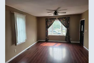 107 Francis Street, Chesterton, IN 46304 - Photo 2