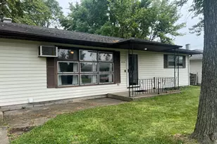 830 W 39th Ave, Hobart, IN 46342 - Photo 2