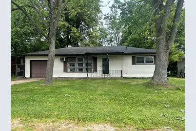830 W 39th Avenue, Hobart, IN 46342 - Photo 1