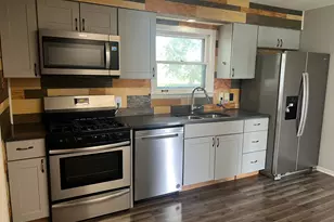 830 W 39th Ave, Hobart, IN 46342 - Photo 8