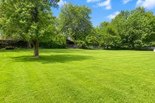 132-136 S Elgin St, Griffith, IN 46319 - Photo 6