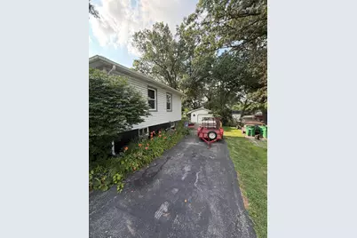 1009 Riverlane Drive, Lake Station, IN 46405 - Photo 2
