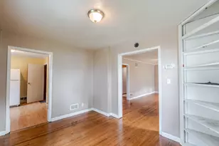 7803 Colorado St, Merrillville, IN 46410 - Photo 6
