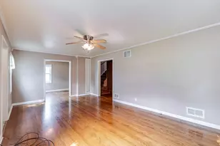 7803 Colorado St, Merrillville, IN 46410 - Photo 4
