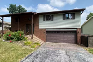 2169 Greenvalley Dr, Crown Point, IN 46307 - Photo 1