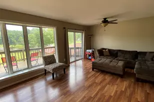 2169 Greenvalley Dr, Crown Point, IN 46307 - Photo 8