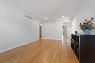 211 Cherokee Dr, Lowell, IN 46356 - Photo 10