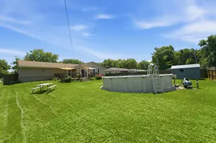 211 Cherokee Dr, Lowell, IN 46356 - Photo 28