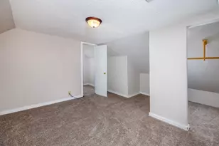 207 E Allen St, Kentland, IN 47951 - Photo 26